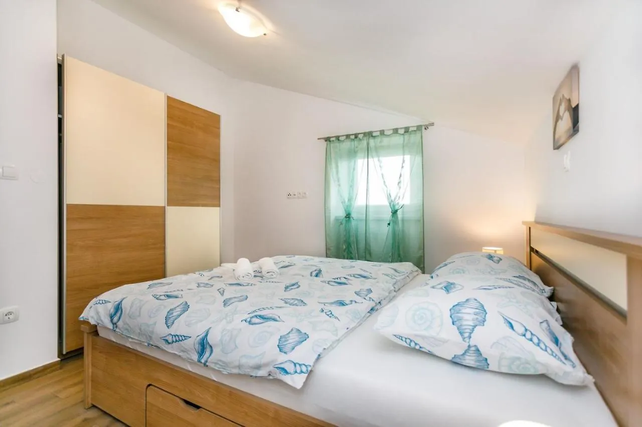 Apartment Mare Malinska Κροατία