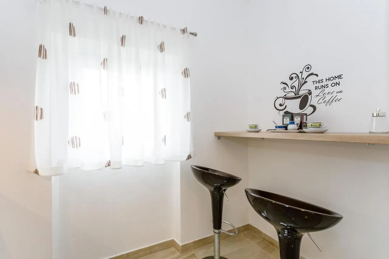Apartment Mare Malinska